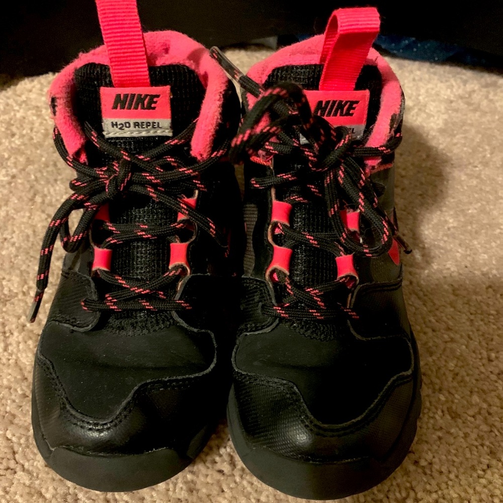 Nike H2O Repel hiking boots size 10 GUC